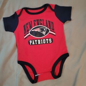 Team Apparel Patriots Red and Blue Tee